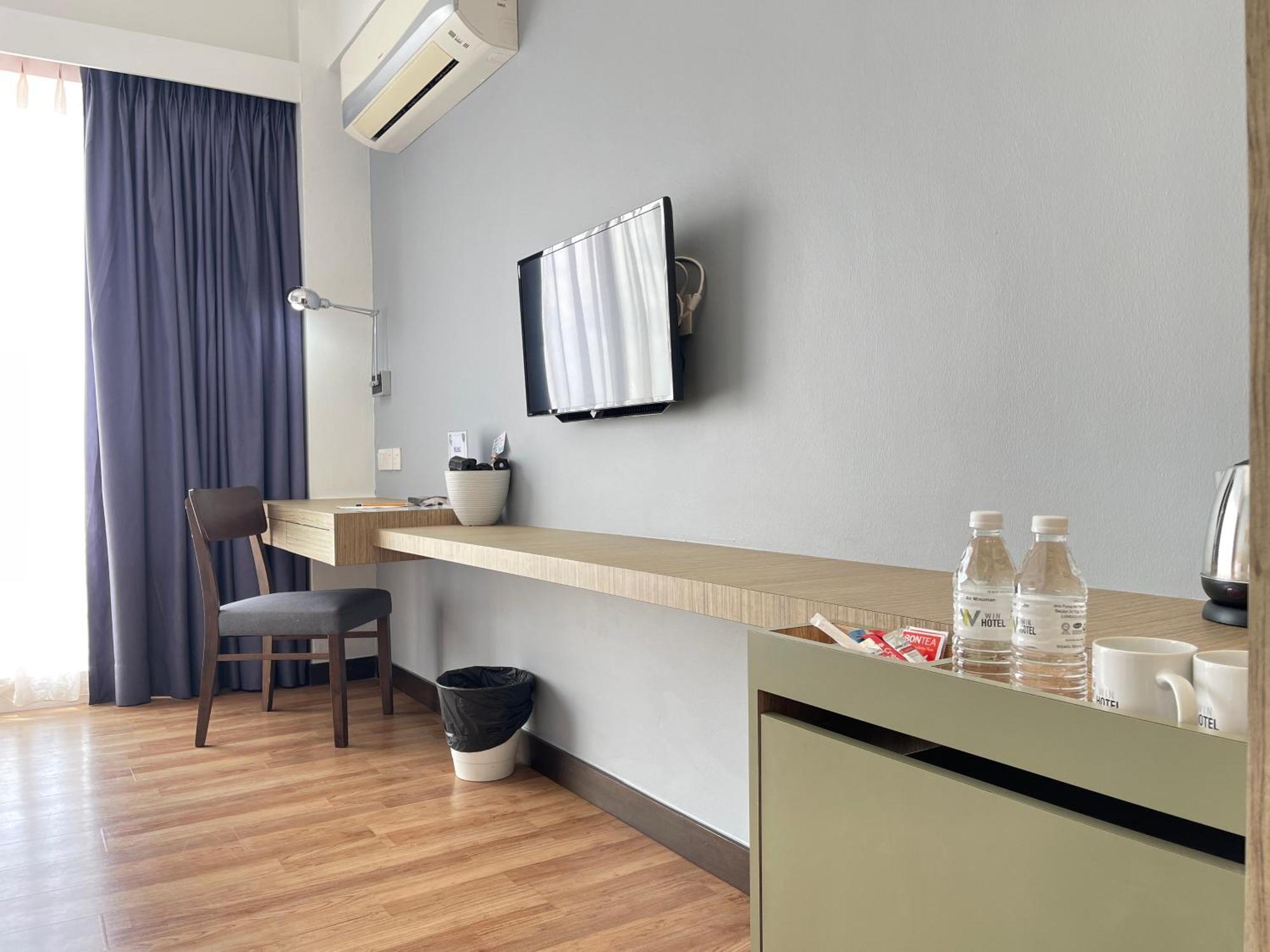 Win Hotel Sibu Exterior photo