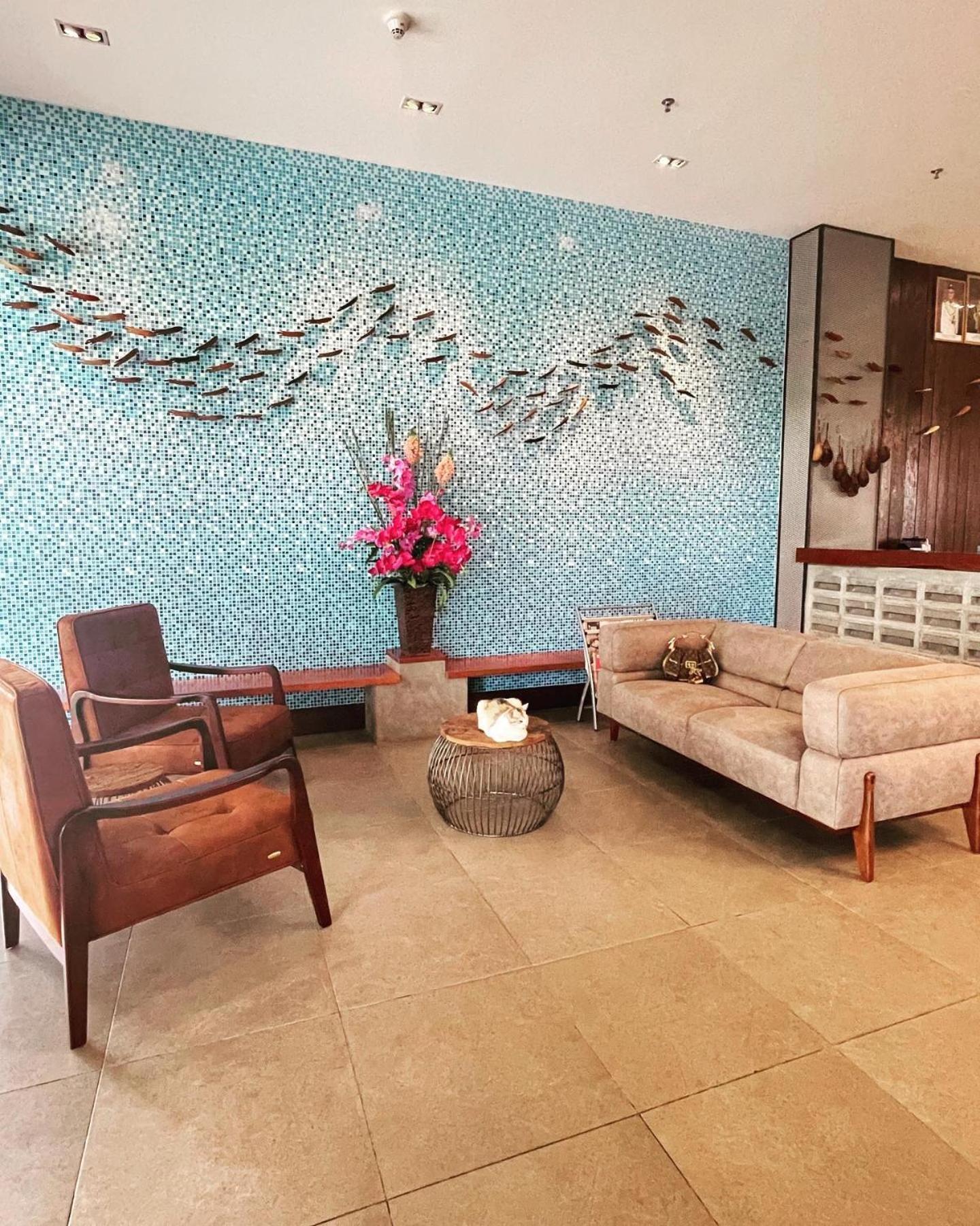 Win Hotel Sibu Exterior photo